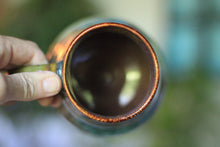 Load image into Gallery viewer, 05-E Emerald Falls Textured Divot Mug, 21 oz.