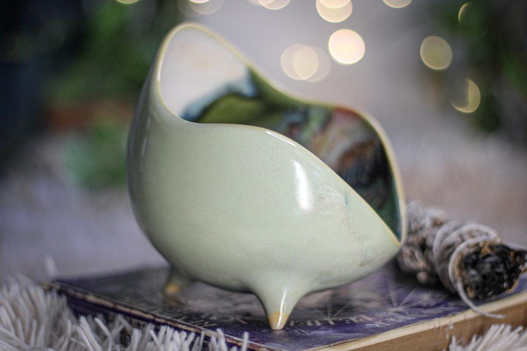 06-A Green Mountain Magic Sanctuary Vessel