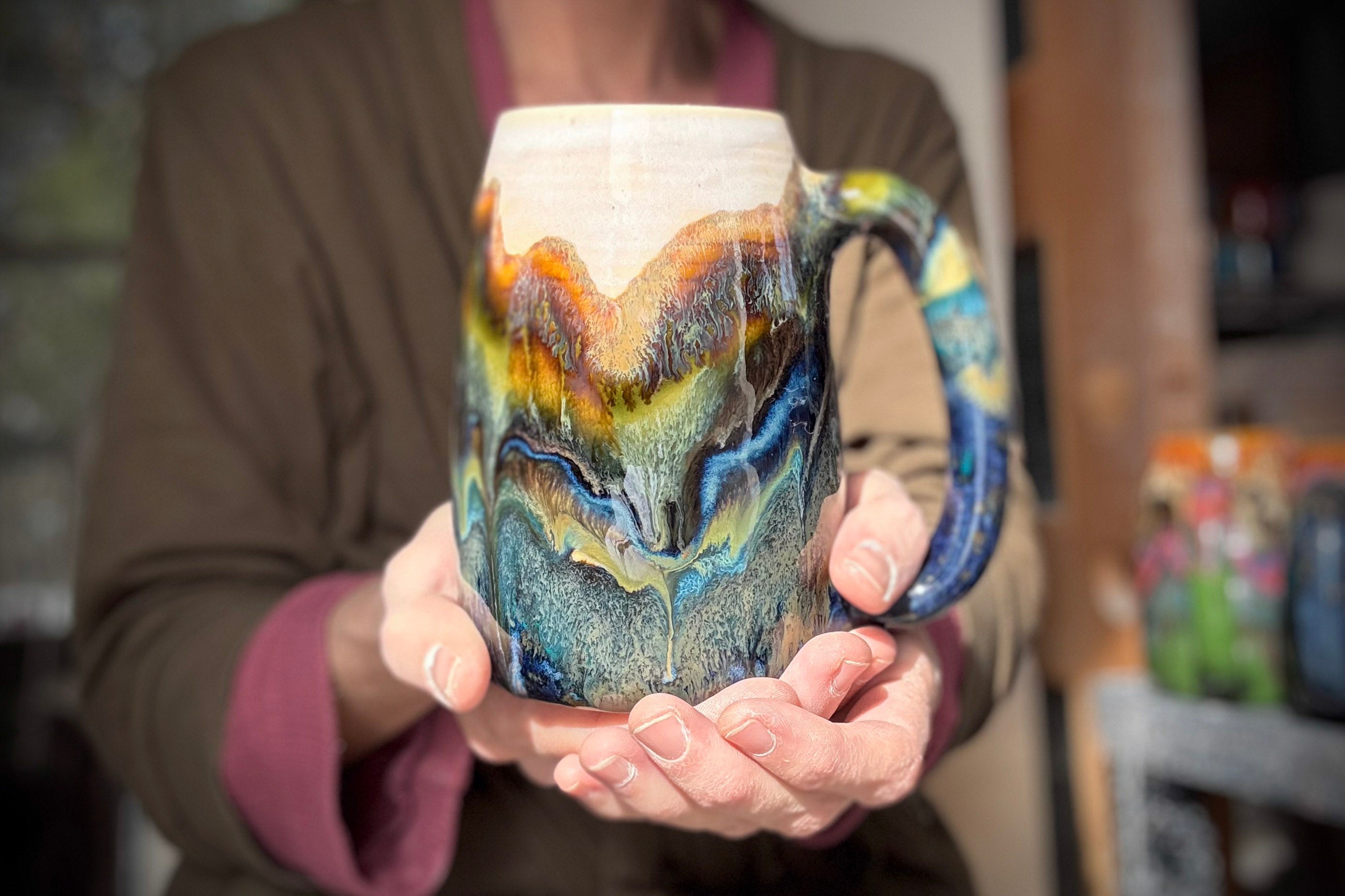 07-B Green Mountain Magic Mug, 24 oz.
