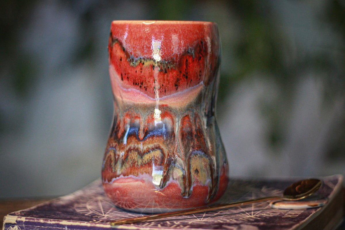 07-D Purple 'FLOW' Gourd Mug, 20 oz.