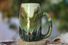 Load image into Gallery viewer, 06-B Green Mountain Mug, 22 oz.