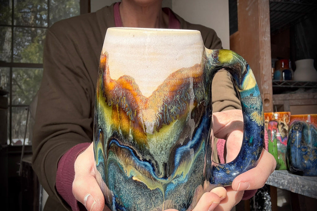 07-B Green Mountain Magic Mug, 24 oz.
