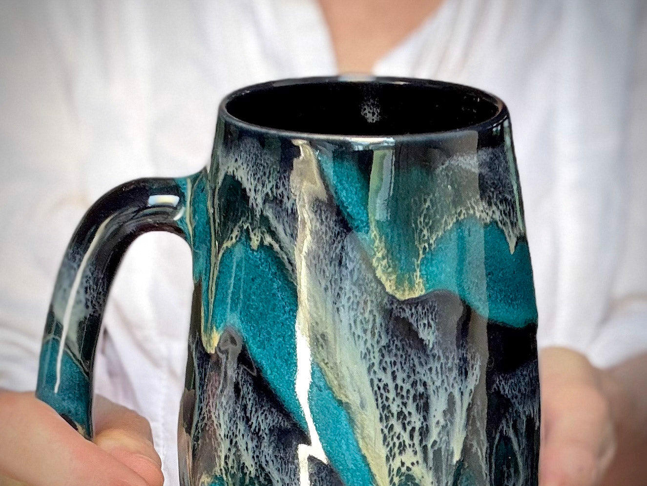 07-D Turquoise Grotto Mug, 26 oz.