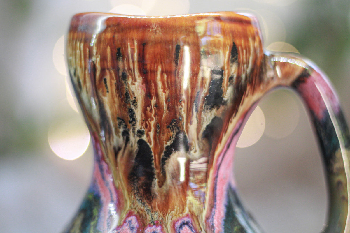 06-B Molten Cheetah Mug- TOP SHELF, 20 oz.