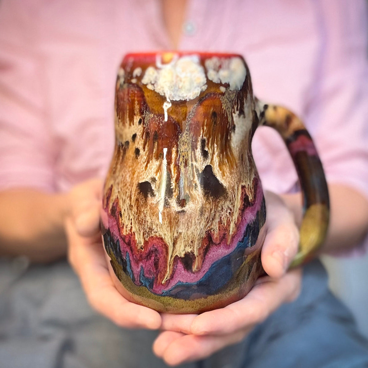 07-B Desert Oasis Curvy Mug, TOP SHELF - 26 oz.