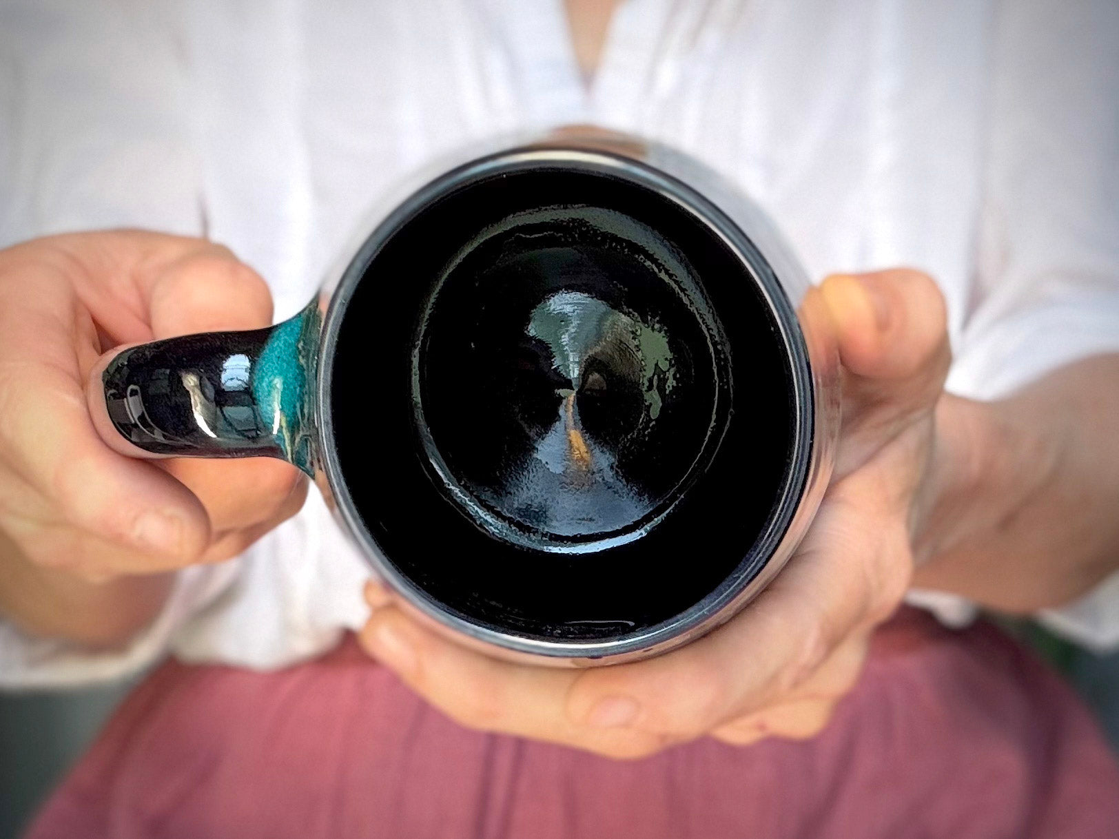 07-D Turquoise Grotto Mug, 26 oz.