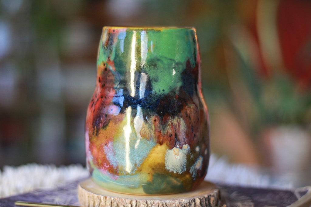 07-D Whimsy Mid Mod Mug, 19 oz.
