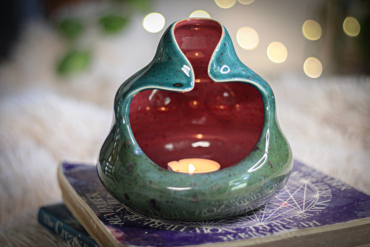 33-C Green & Teal Goddess Candleholder - MISFIT, 10% 0ff