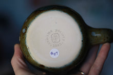 Load image into Gallery viewer, 07-C Green Mountain Magic Mug, 22 oz.
