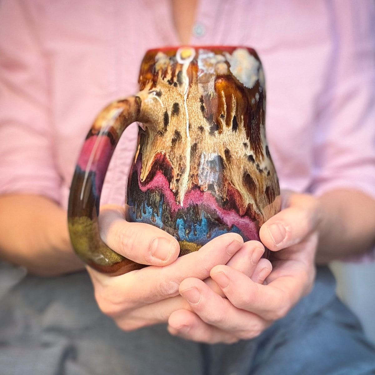 07-B Desert Oasis Curvy Mug, TOP SHELF - 26 oz.