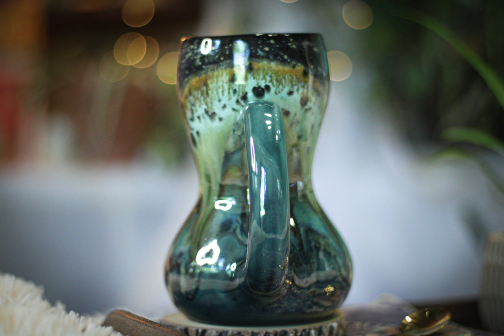 01-A Rocky Mountain Midnight Gourd Mug - TOP SHELF MISFIT, 25 oz.