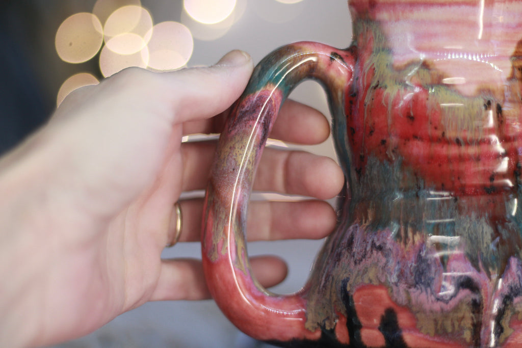 01-A Strawberry Hills Textured Divot Mug - TOP SHELF, 22 oz.