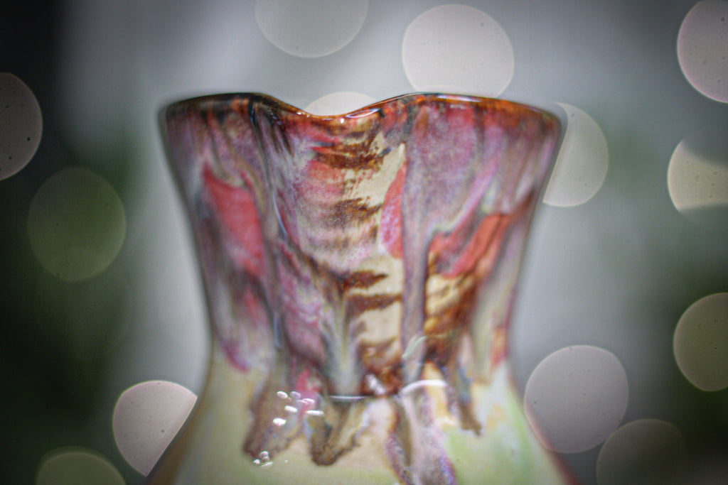 08-D EXPERIMENT Pitcher, 32 oz.