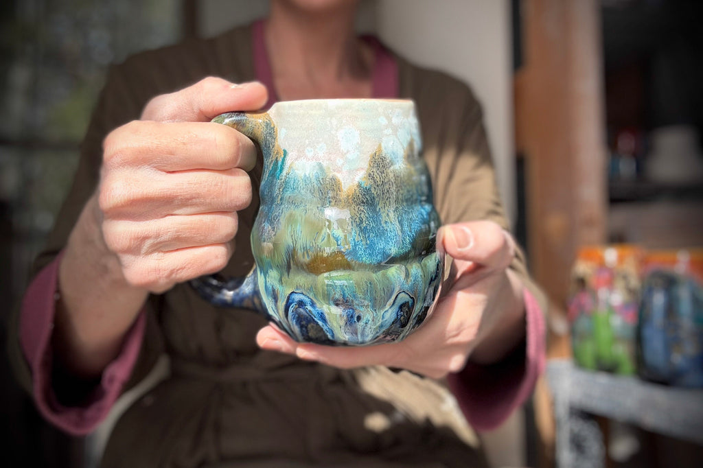 08-D Green Mountain Variation Textured Mug, 16 oz.