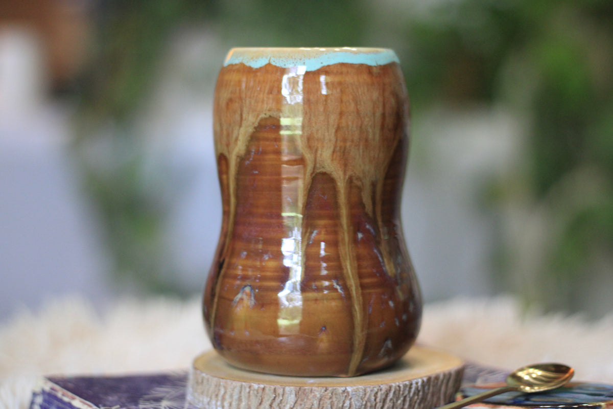 07-E EXPERIMENT Textured Gourd Mug, 18 oz.