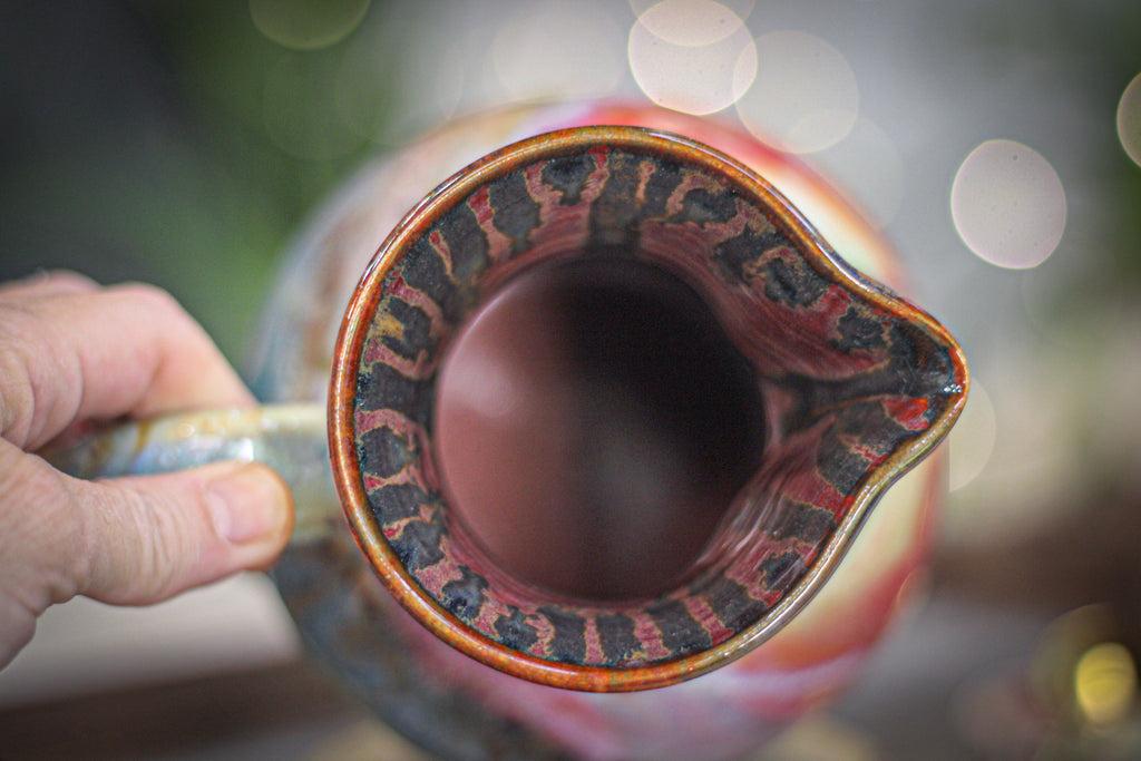 08-D EXPERIMENT Pitcher, 32 oz.
