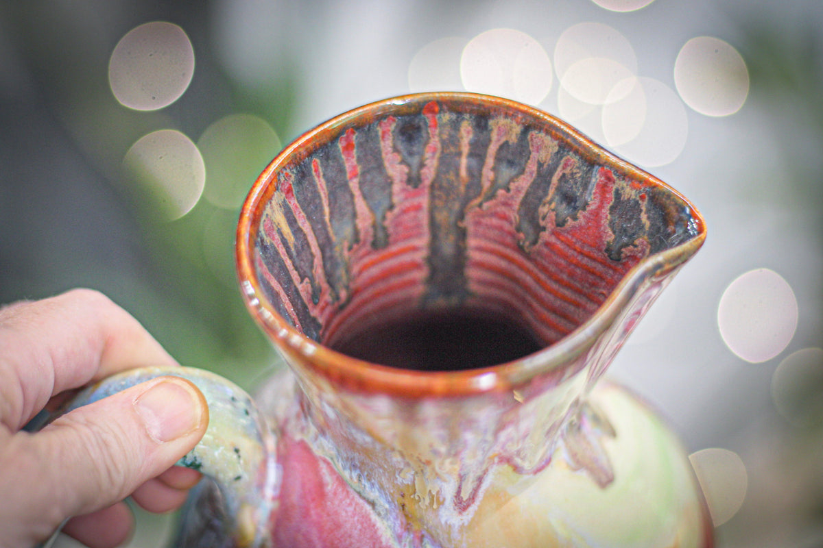 08-D EXPERIMENT Pitcher, 32 oz.