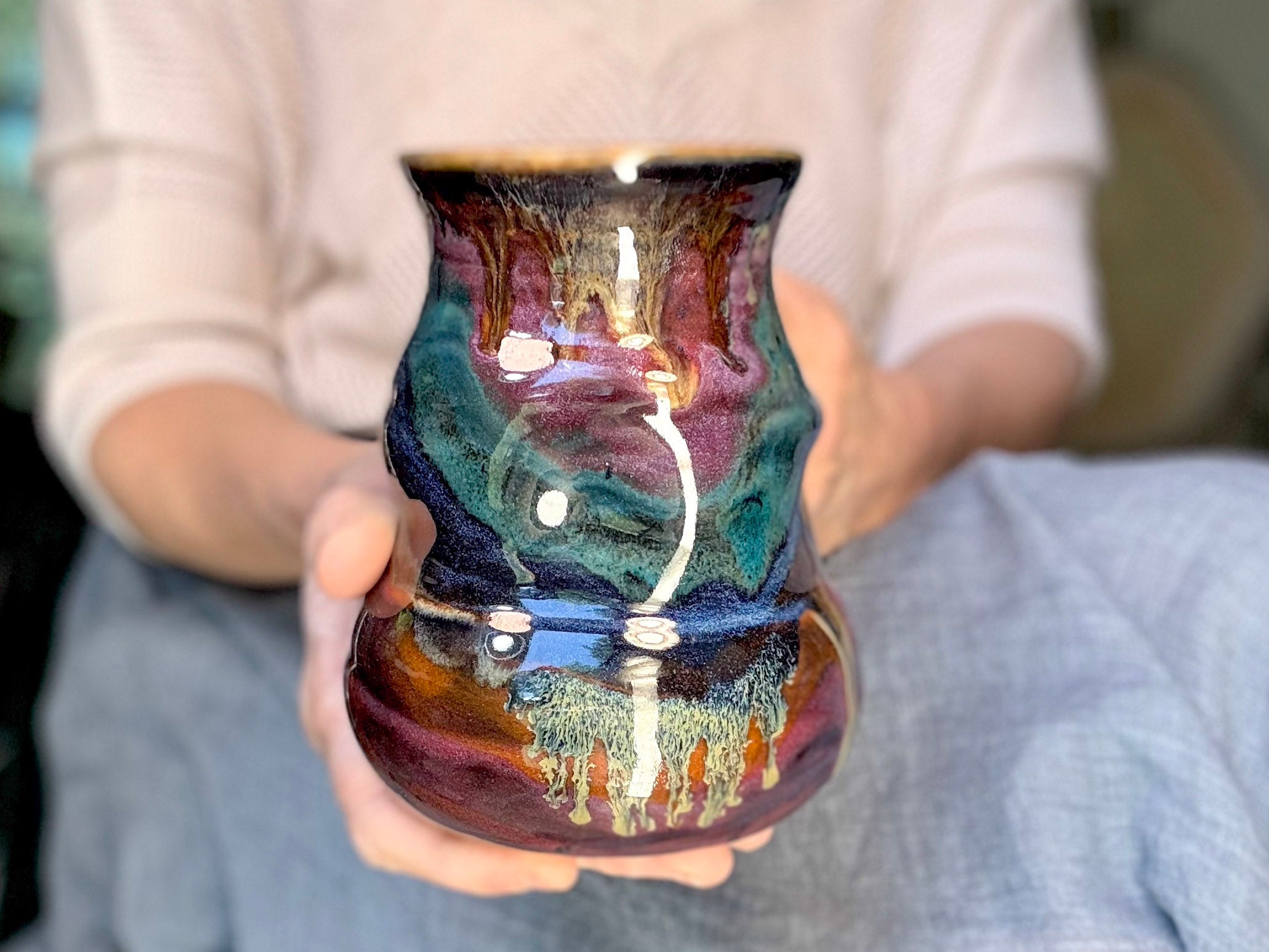 09-C Cosmic Rainbow Grotto Cuddle Mug, 22 oz.