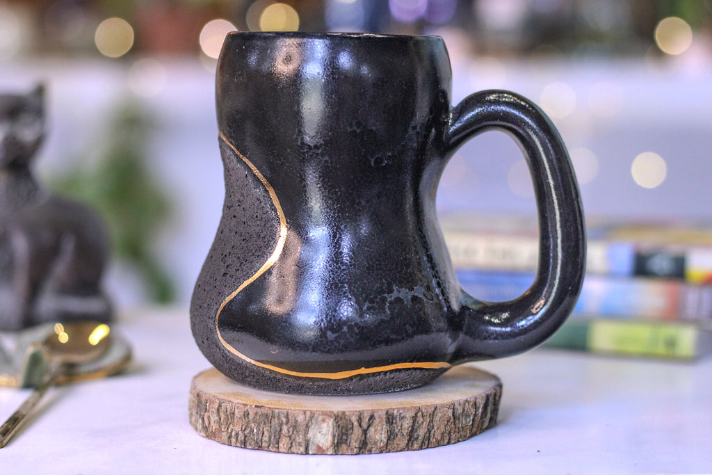 09-C EXPERIMENT Gourd Mug, 17 oz.