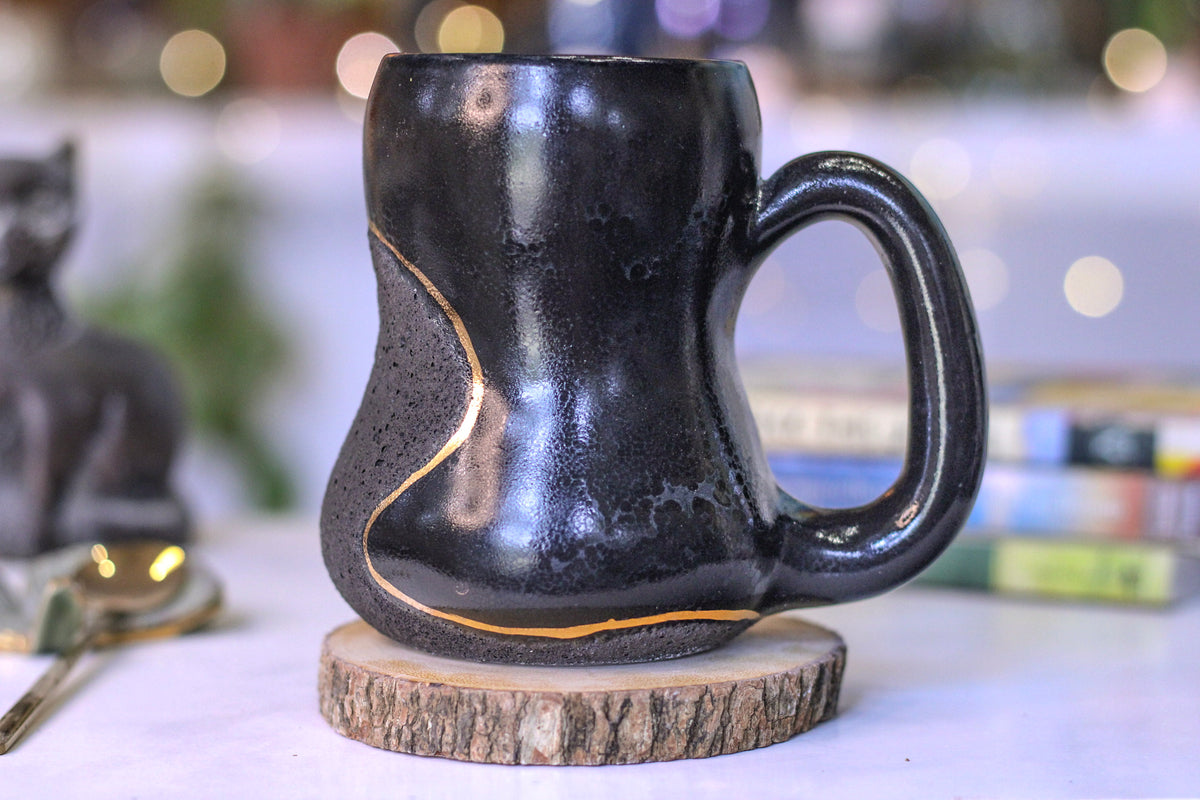 09-C EXPERIMENT Gourd Mug, 17 oz.