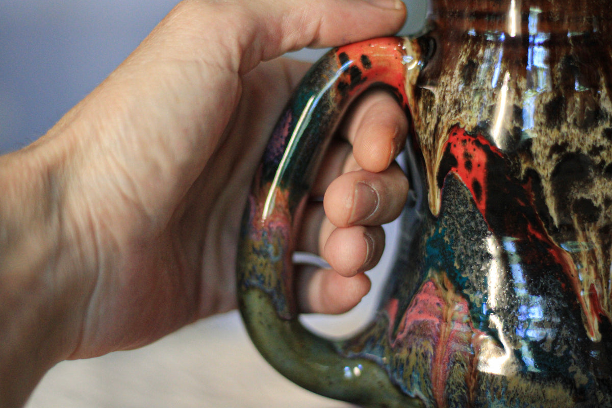 07-C Molten  PROTOTYPE Textured Divot Cuddle Mug , 20 oz.