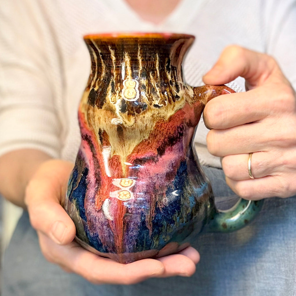 09-B Molten Cheetah Cuddle Mug, 24 oz.