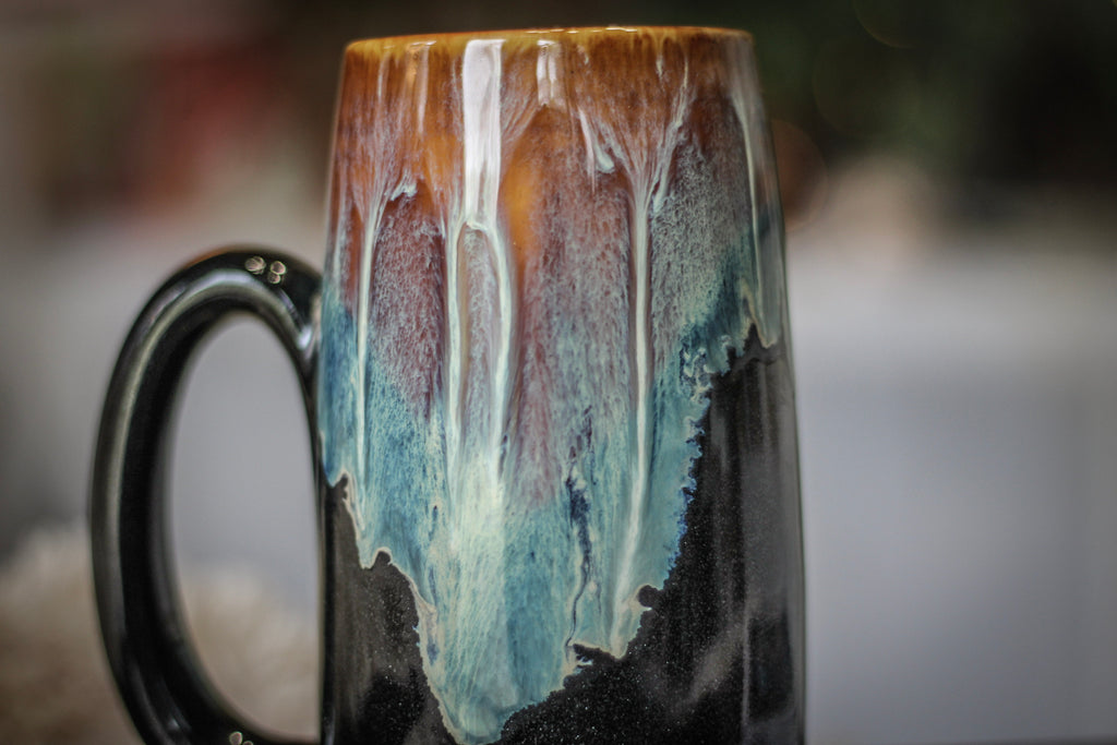 08-B New Wave Mug, 25 oz.