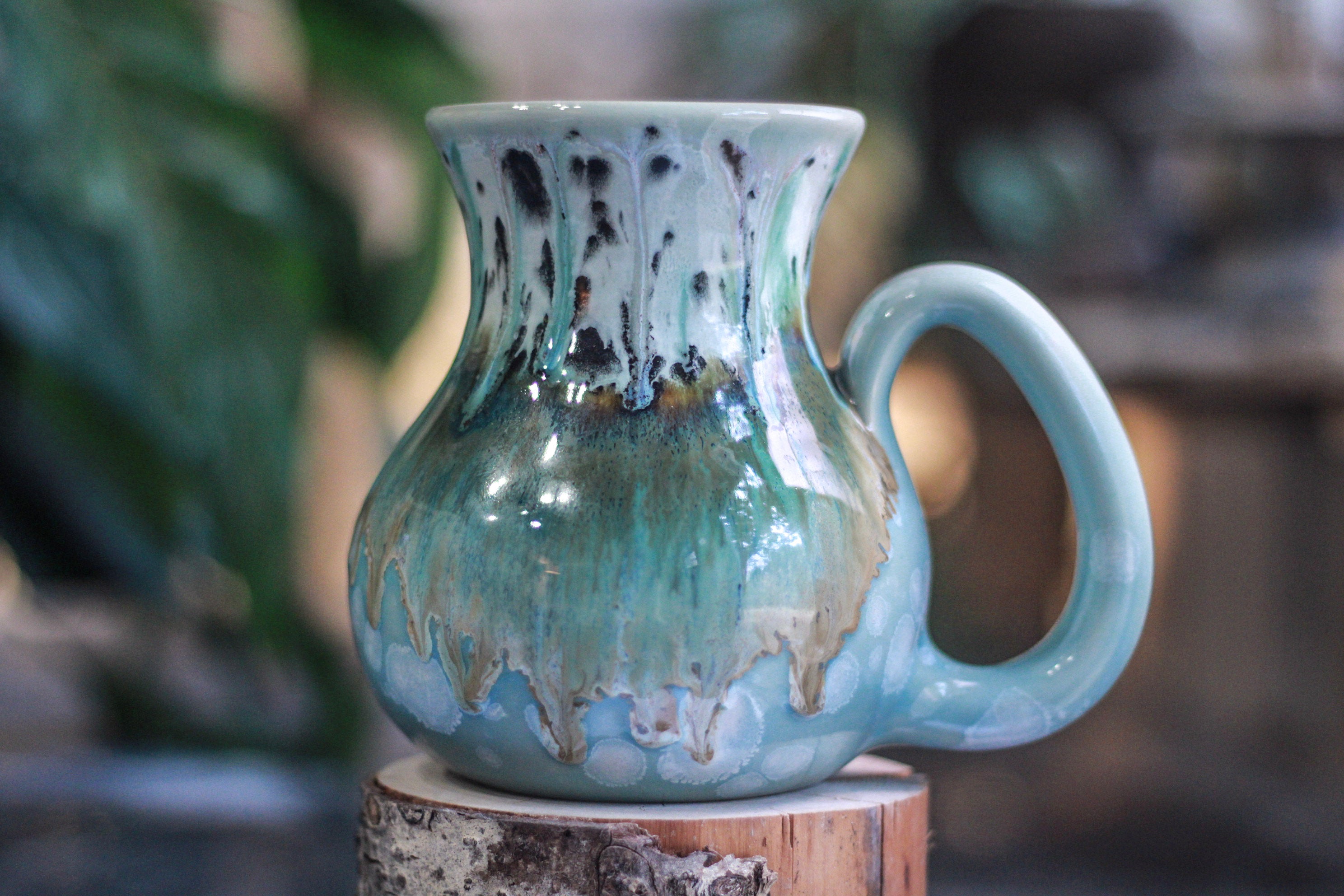 01-B Champlain Falls Flared Mug, 26 oz.