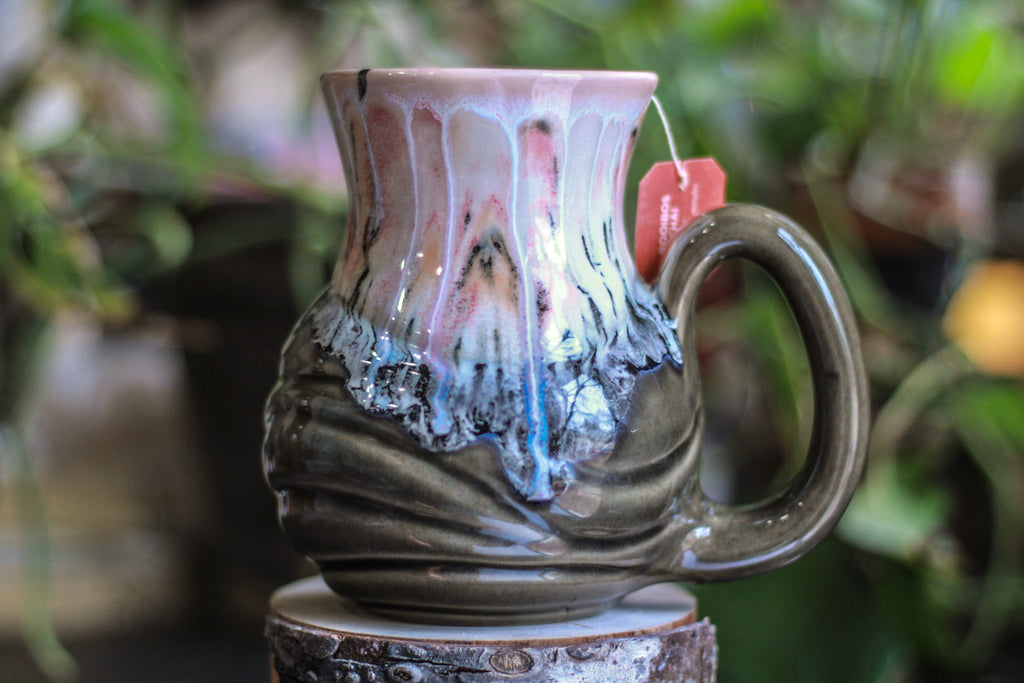 01-D Granny's Boudoir Flared Notched Textured Mug - TOP SHELF MISFIT, 20 oz.