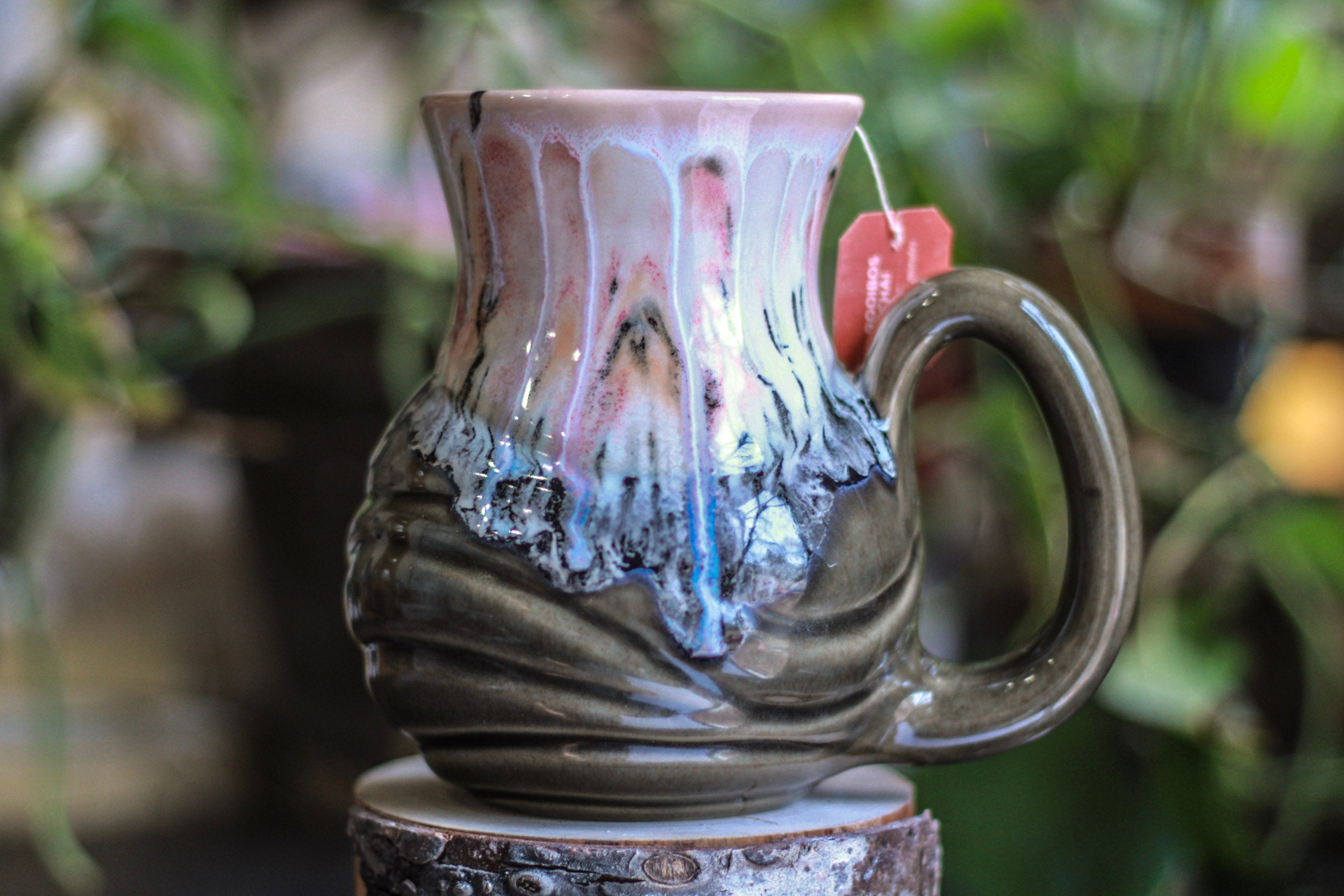 01-D Granny's Boudoir Flared Notched Textured Mug - TOP SHELF MISFIT, 20 oz.