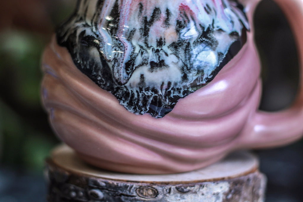 01-D Granny's Lace Flared Textured Mug - MINOR MISFIT, 22 oz. - 10% off