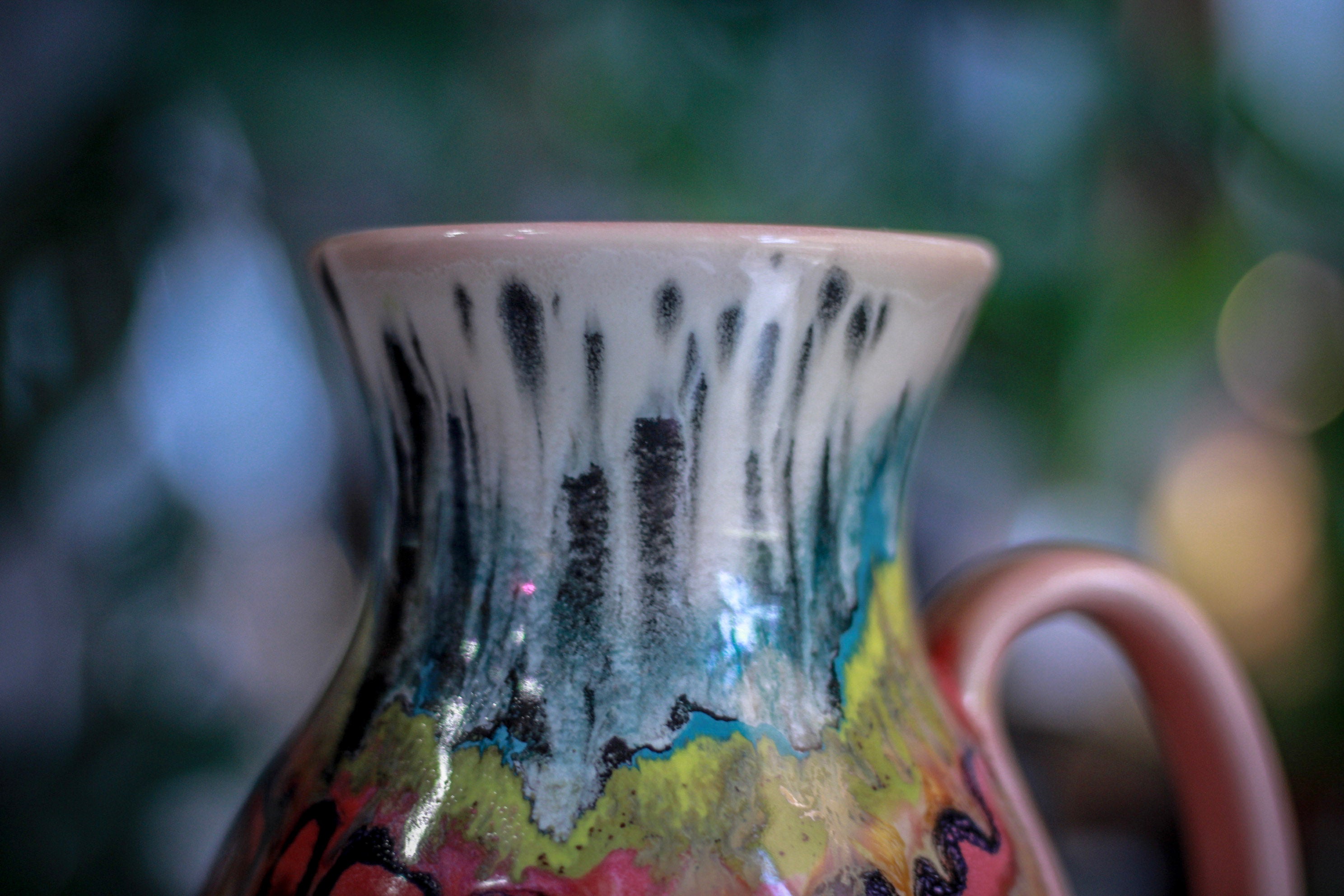 01-B Rainbow Grotto Flared Mug - MISFIT, 22 oz. - 10% off