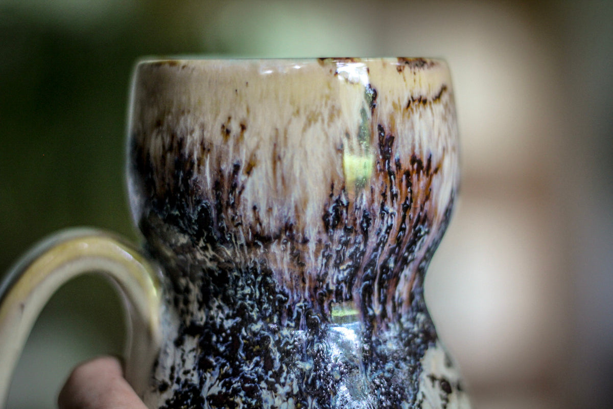 09-E EXPERIMENT Textured Gourd Mug - MISFIT, 20 oz. - 30% off