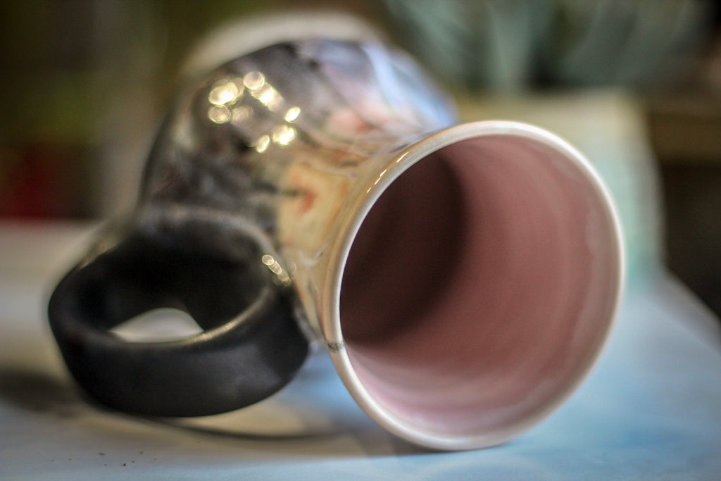 08-D Granny's Lace Flared Acorn Mug, 16 oz.