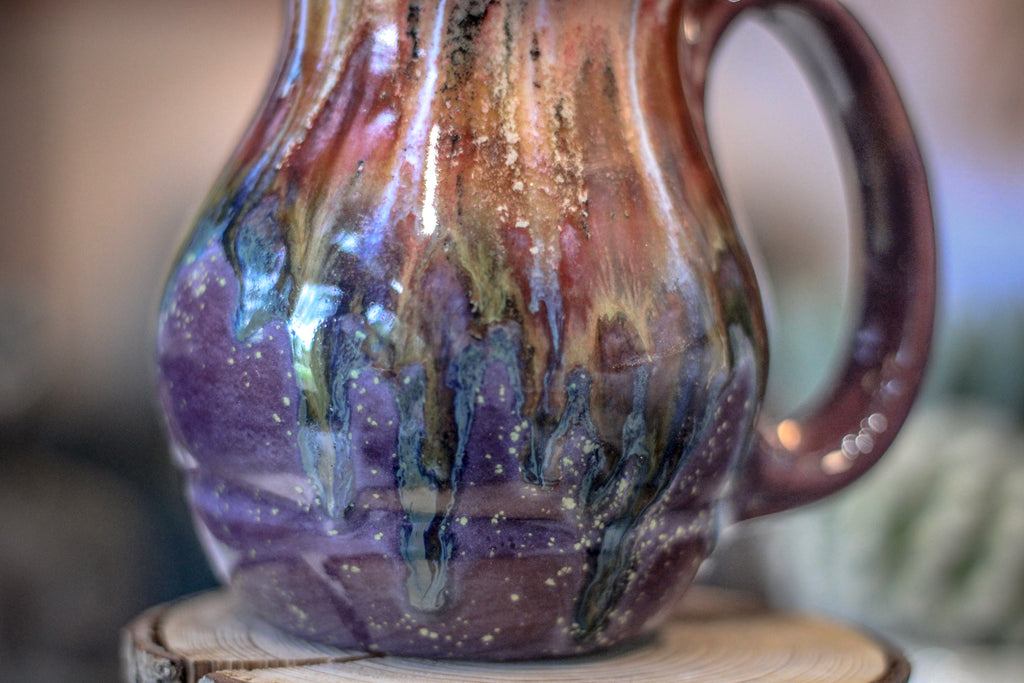 08-B Coral Mountain Meadow Gourd Acorn Mug - TOP SHELF, 22 oz.