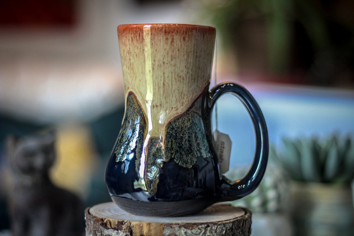 10-F Lava Falls Variation Flared Notched Mug, 13 oz.