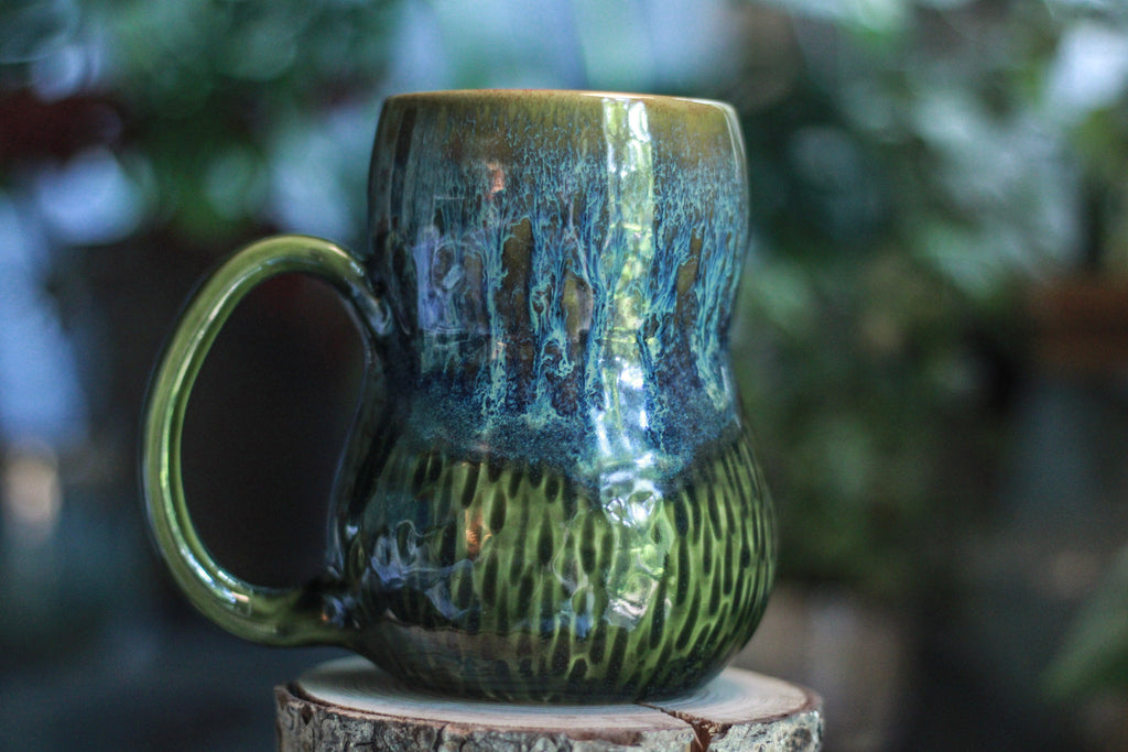 09-D Mossy Wave Textured Gourd Mug - ODDBALL, 18 oz. - 10% off