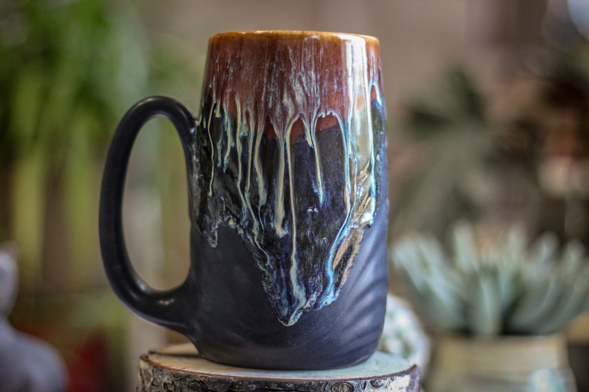 09-D New Wave Textured Stein Mug, 20 oz.