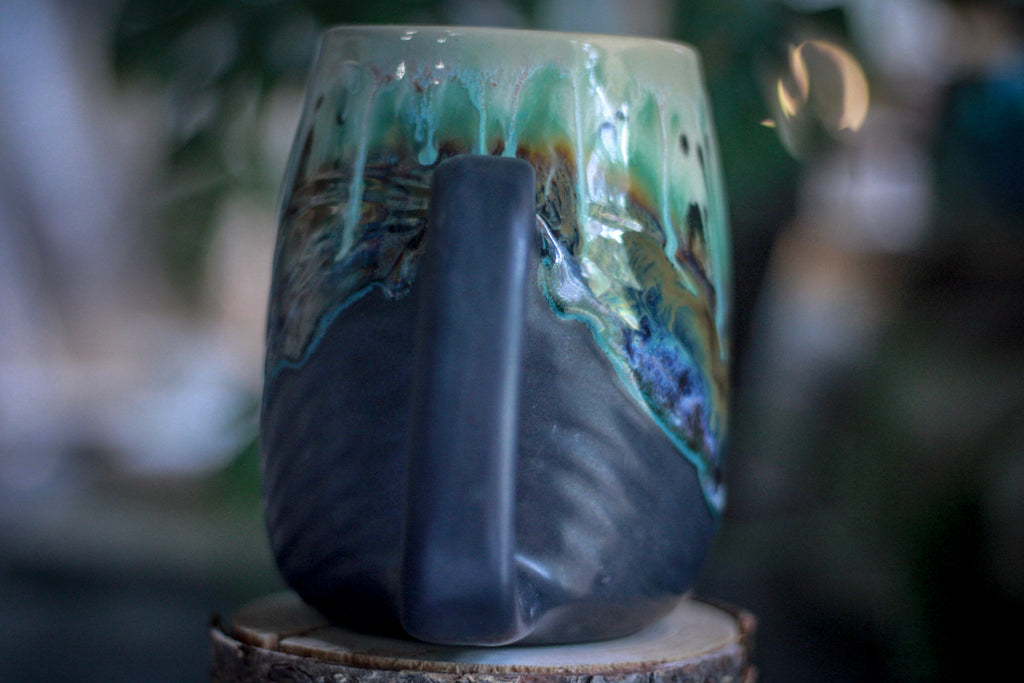 09-A Champlain Falls Textured Stein Mug - TOP SHELF, 25 oz.