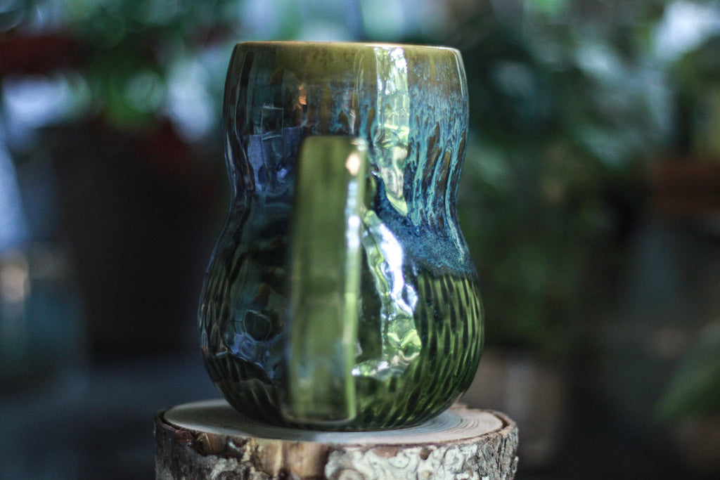 09-D Mossy Wave Textured Gourd Mug - ODDBALL, 18 oz. - 10% off