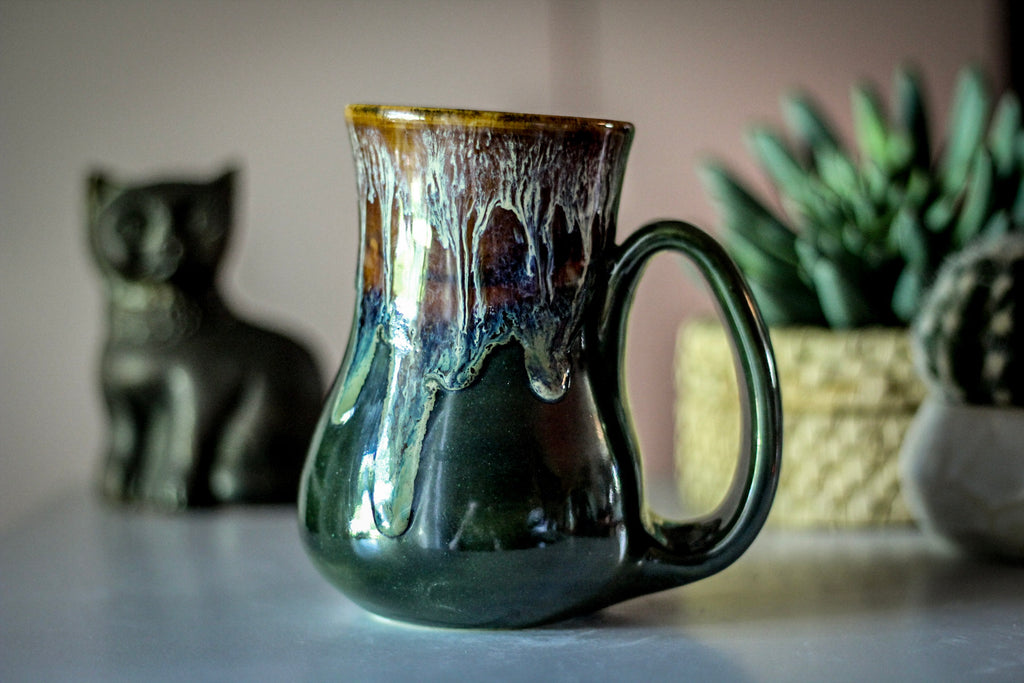 11-D New Wave Barely Flared Mug - MISFIT, 15 oz. - 25% off