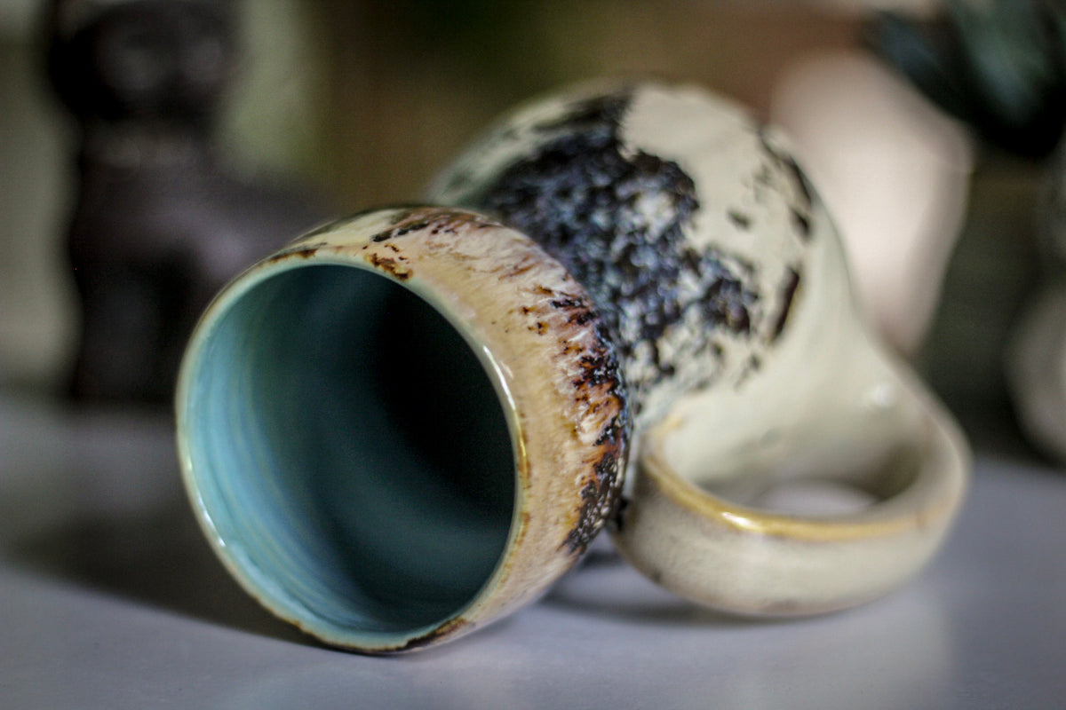 09-E EXPERIMENT Textured Gourd Mug - MISFIT, 20 oz. - 30% off