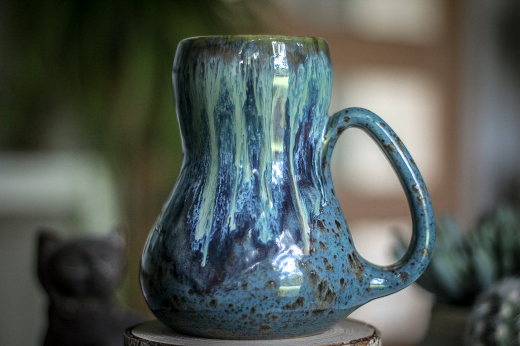 10-E EXPERIMENT Gourd Mug, 18 oz.