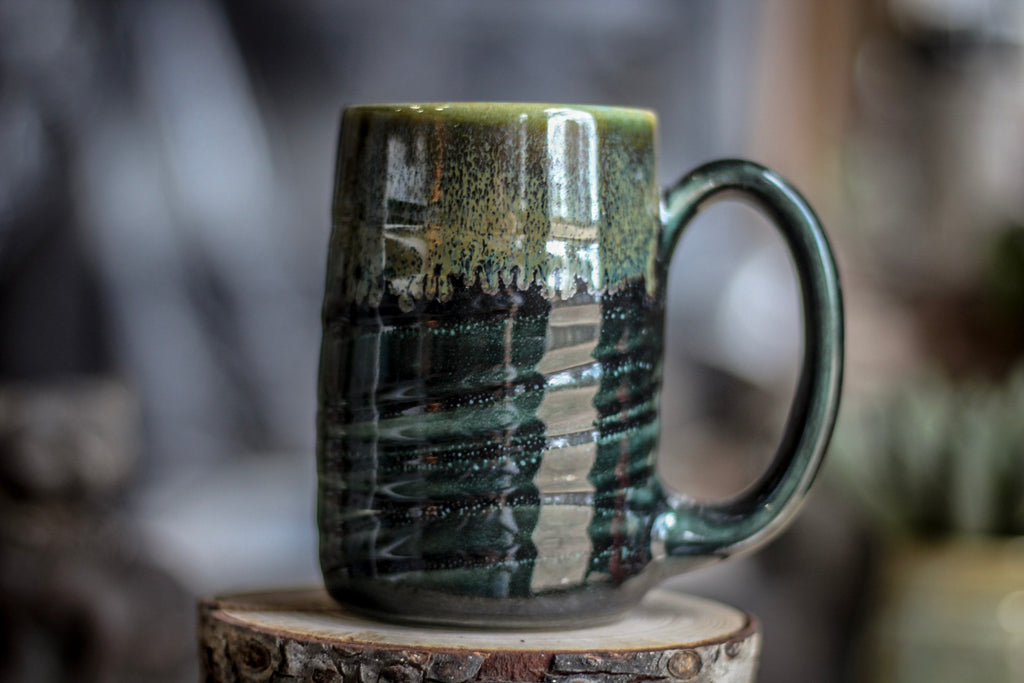 10-E Spanish Moss Variation Textured Stein, 12 oz.