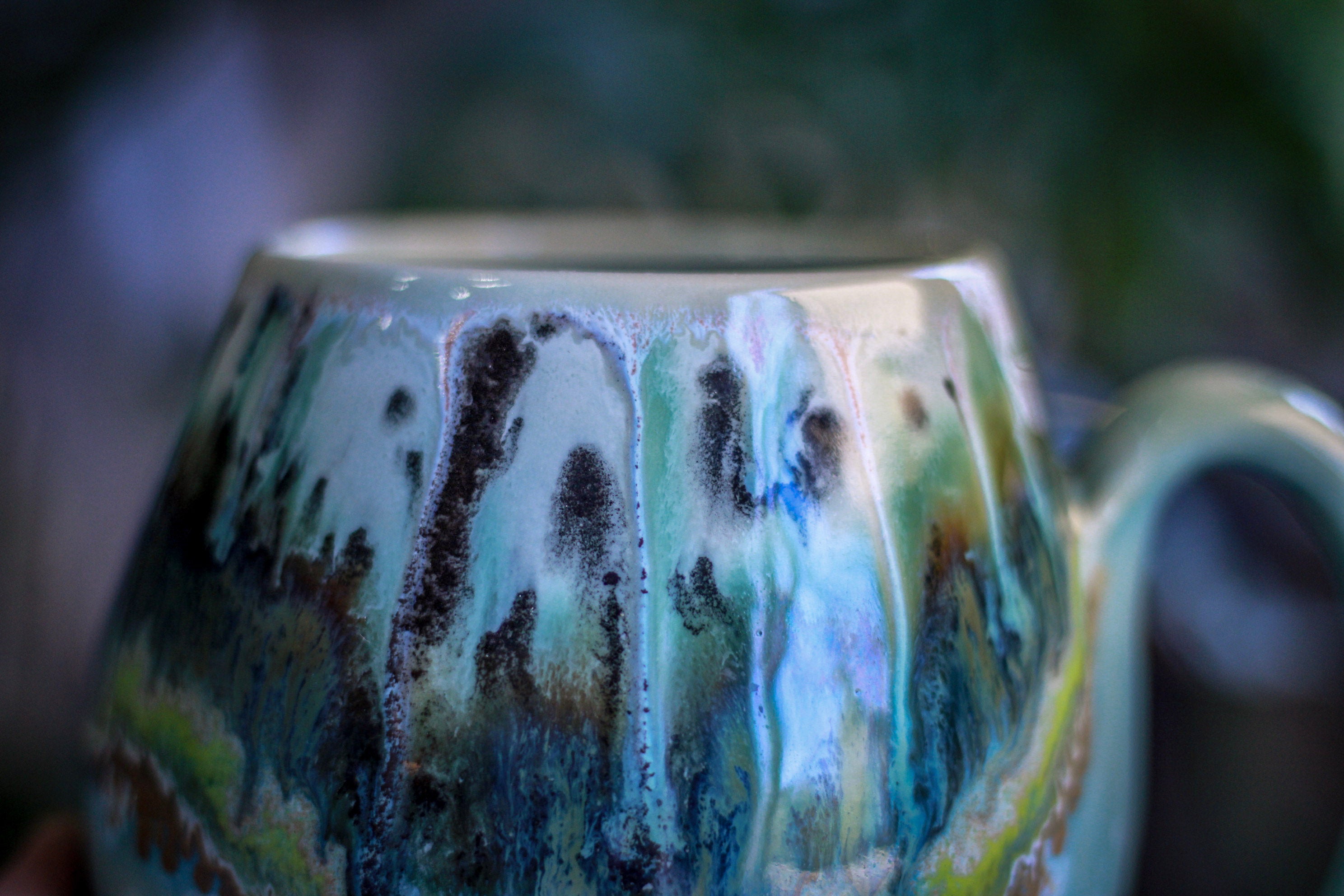 01-B Champlain Falls Notched Mug - TOP SHELF, 22 oz.