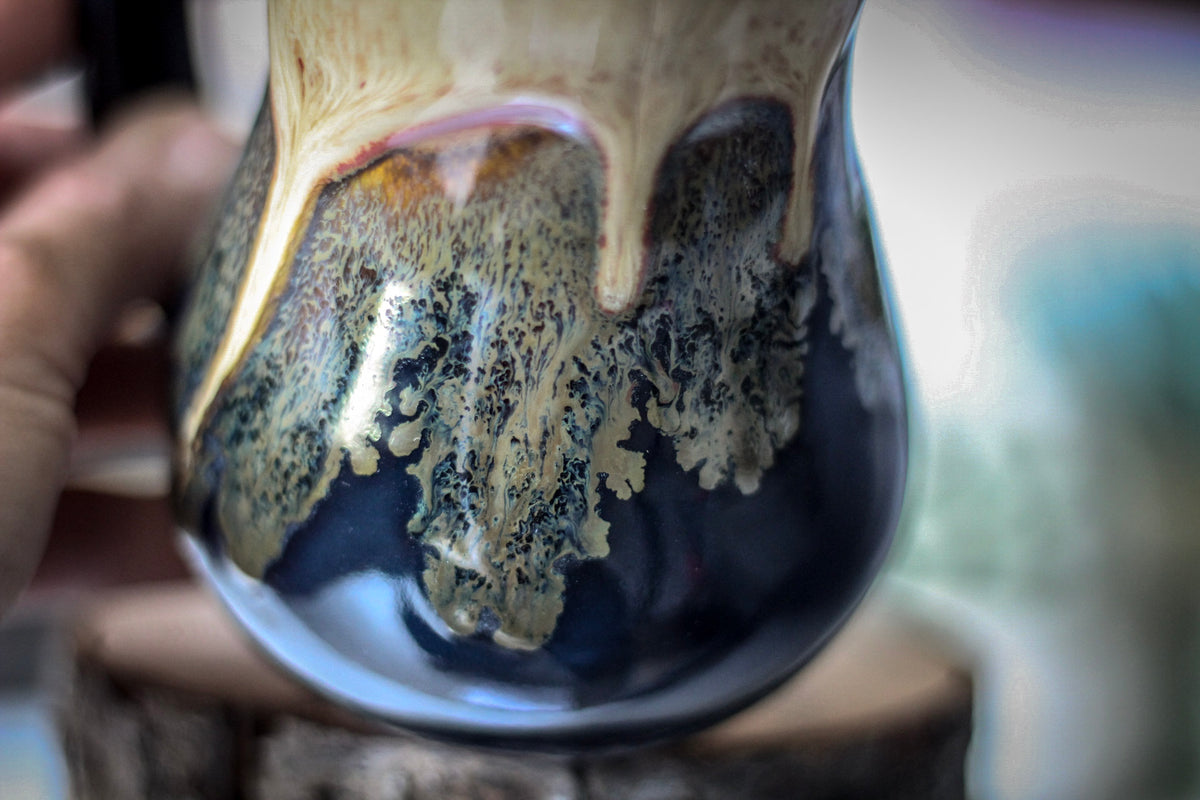 10-F Lava Falls Variation Flared Notched Mug, 13 oz.