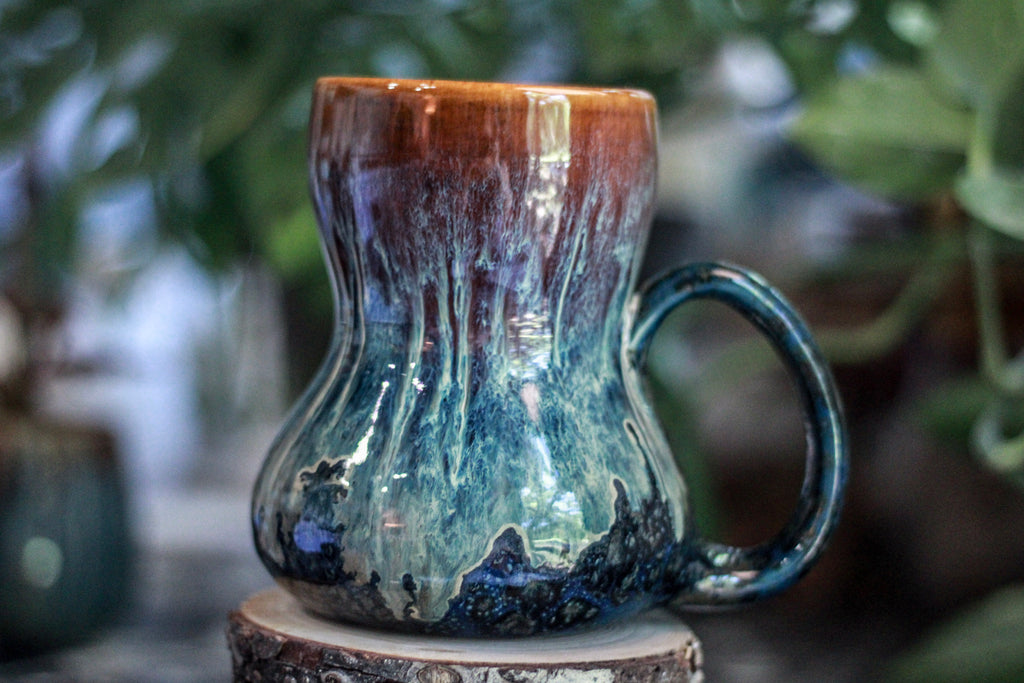 10-D New Wave Gourd Mug - TOP SHELF, 21 oz.