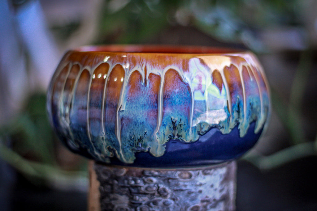 09-C New Wave Bowl, 36 oz.