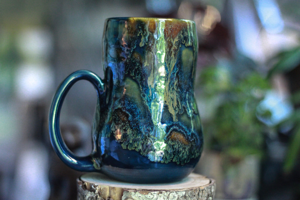 09-D Moody Blues Gourd Mug, 22 oz.