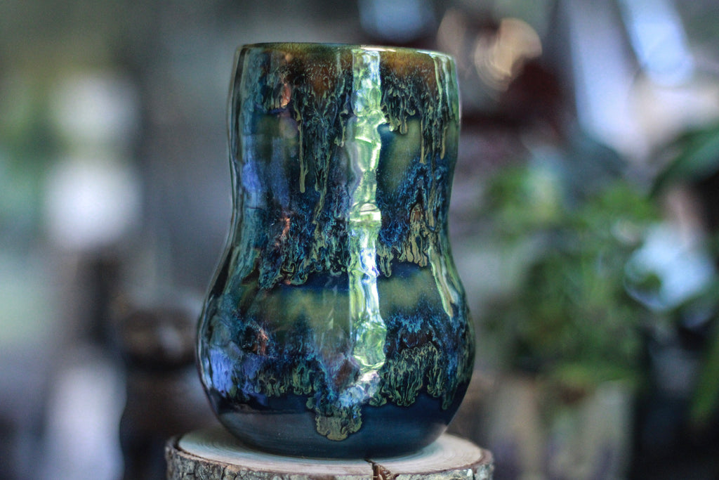 09-D Moody Blues Gourd Mug, 22 oz.